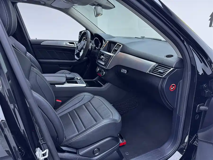 900x675_0_q87_c42_autohomecar__Chto52nwKwaAII2jAAITsriRBLA402.jpg.webp
